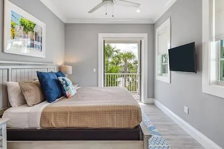 Springtide House -Dock & Home W Pool Stock Island